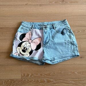 NWT Official Disney Women's Jean Shorts - Light Blue with Minnie Mouse